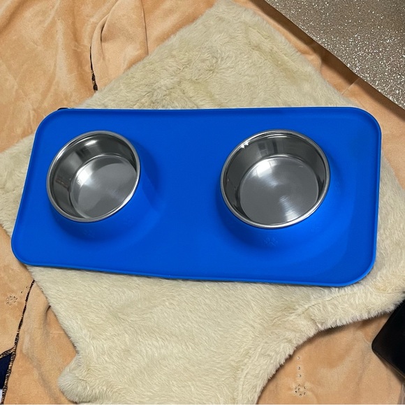 All Kinds of Pet Feeders - Picture 15 of 15